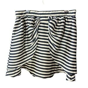 H&M  striped skirt Bowtie layered Front Light Flowy fairycore